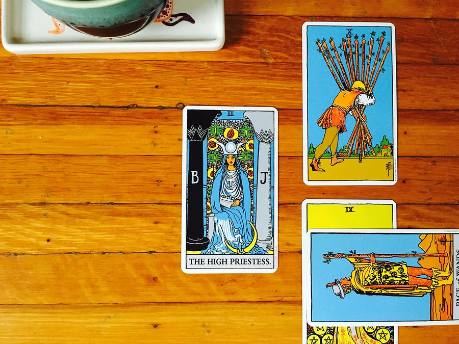 Tarot through the Seasons: The High Priestess image